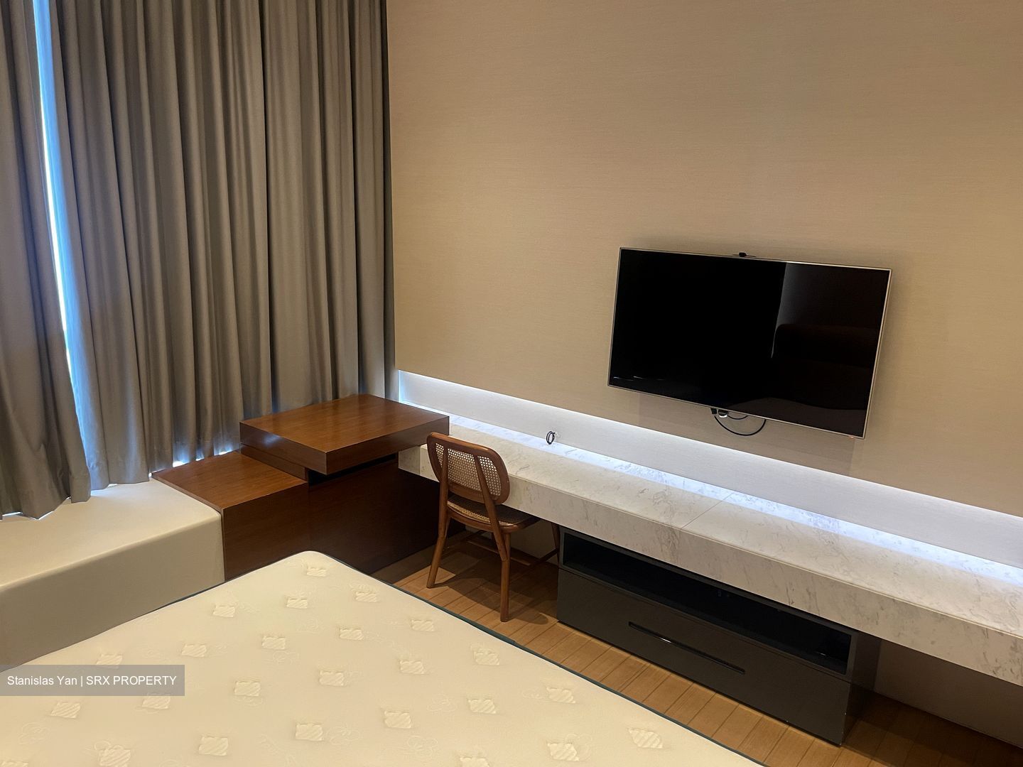Parvis (D10), Condominium #582314751
